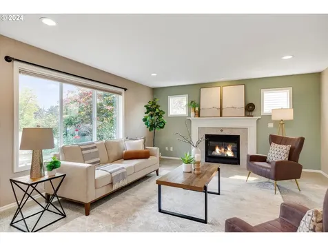 20214 Meriwether Drive Oregon City OR 97045