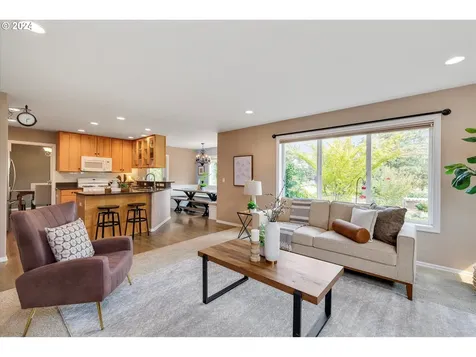 20214 Meriwether Drive Oregon City OR 97045