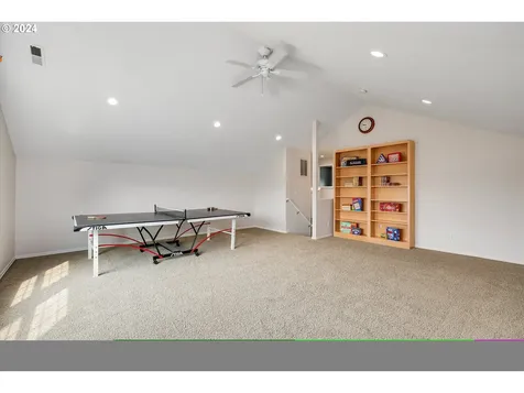 20214 Meriwether Drive Oregon City OR 97045