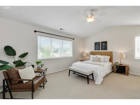20214 Meriwether Drive Oregon City OR 97045