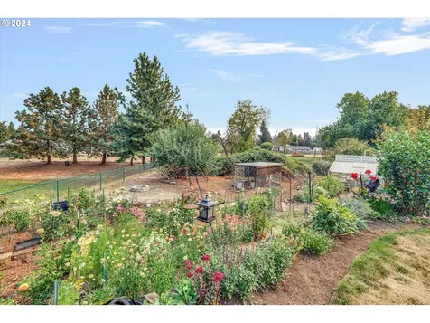 20214 Meriwether Drive Oregon City OR 97045