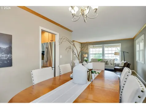 20214 Meriwether Drive Oregon City OR 97045