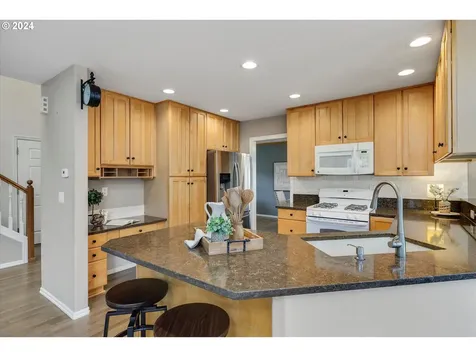 20214 Meriwether Drive Oregon City OR 97045