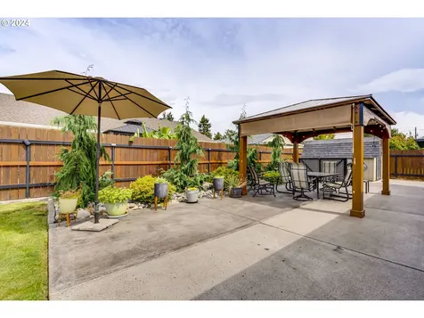 9302 Ne 93rd Circle Vancouver WA 98662