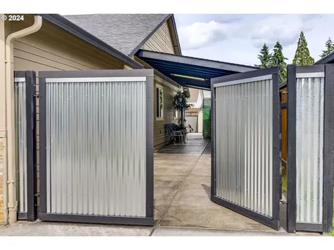 9302 Ne 93rd Circle Vancouver WA 98662