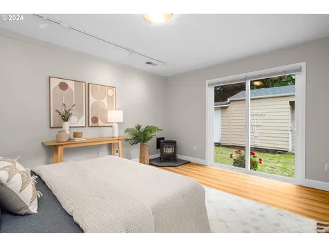 4005 Se Lexington Street Portland OR 97202