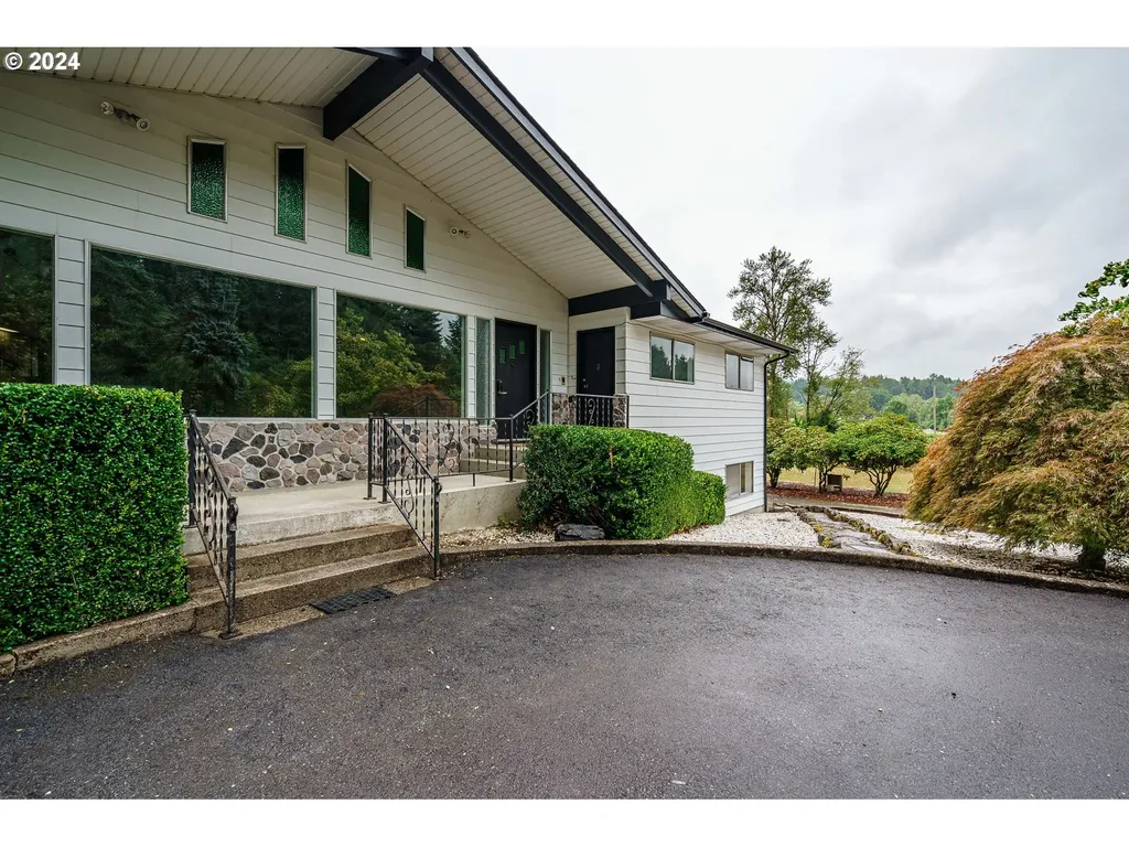 1919 Nw Hayes Road Woodland WA 98674