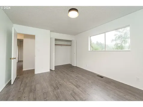 1919 Nw Hayes Road Woodland WA 98674