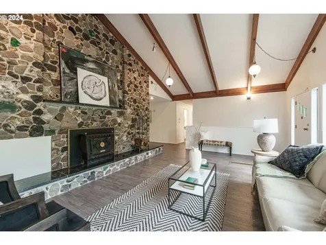 1919 Nw Hayes Road Woodland WA 98674