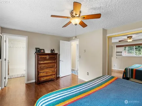 2612 NE 158th Street Vancouver WA 98686