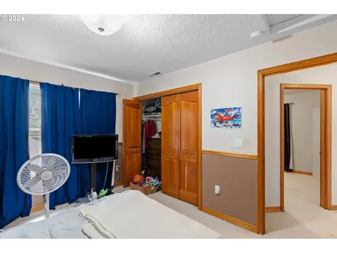 219 W Street James Place Longview WA 98632