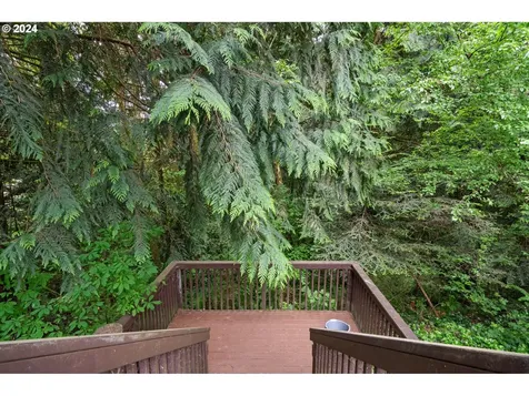 219 W Street James Place Longview WA 98632