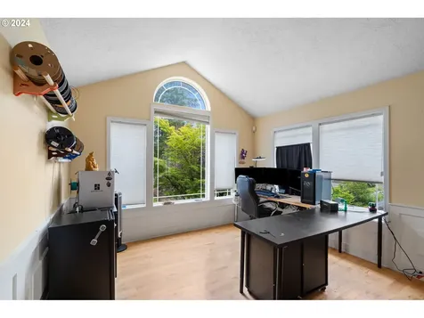 219 W Street James Place Longview WA 98632