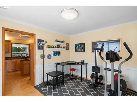 219 W Street James Place Longview WA 98632