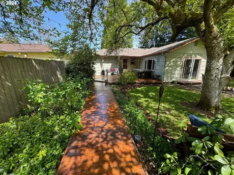 213 Nw 68th Street Vancouver WA 98665
