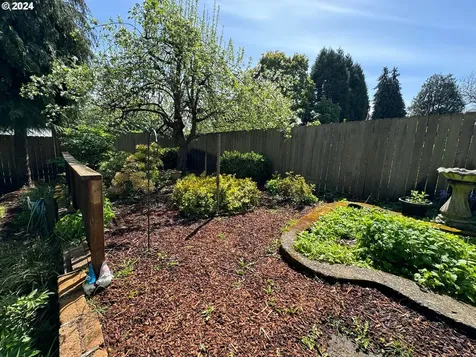 213 Nw 68th Street Vancouver WA 98665