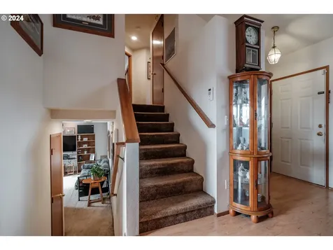 363 NW Denton Avenue Dallas OR 97338