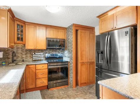 6570 SW 130th Avenue Beaverton OR 97008