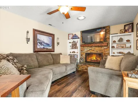 6570 SW 130th Avenue Beaverton OR 97008