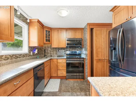 6570 SW 130th Avenue Beaverton OR 97008