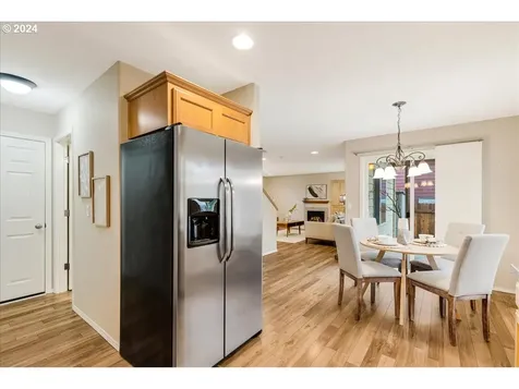 313 W Myrtlewood Street Newberg OR 97132