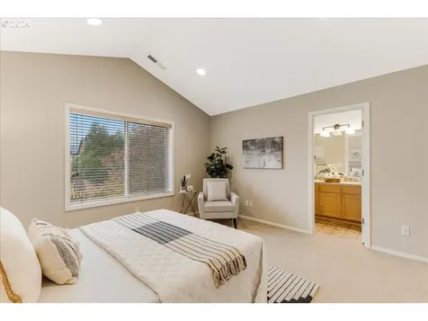 313 W Myrtlewood Street Newberg OR 97132