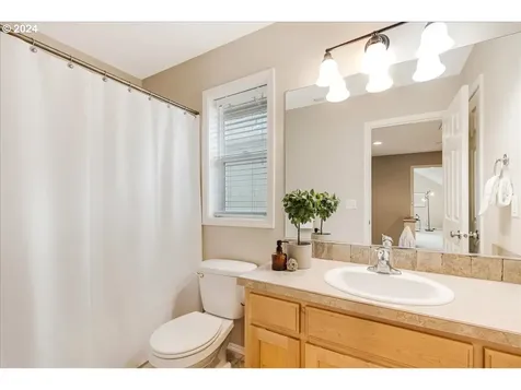 313 W Myrtlewood Street Newberg OR 97132