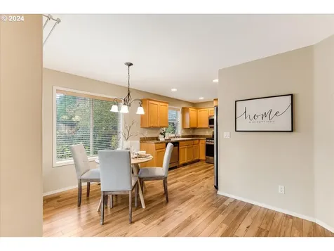 313 W Myrtlewood Street Newberg OR 97132