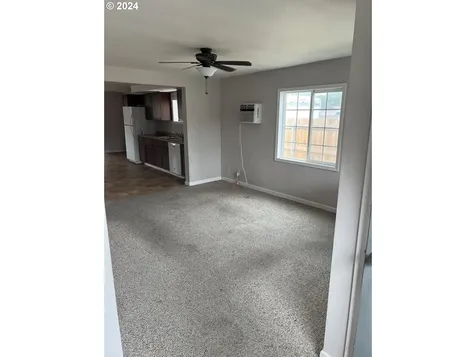 755 E Newport Avenue Hermiston OR 97838
