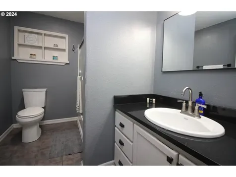 1354 N Nutmeg Street Coquille OR 97423
