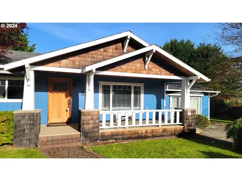 1354 N Nutmeg Street Coquille OR 97423