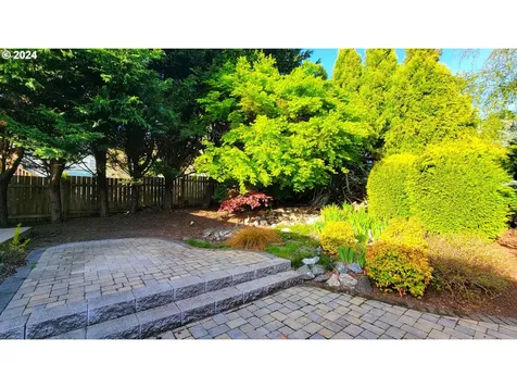1354 N Nutmeg Street Coquille OR 97423