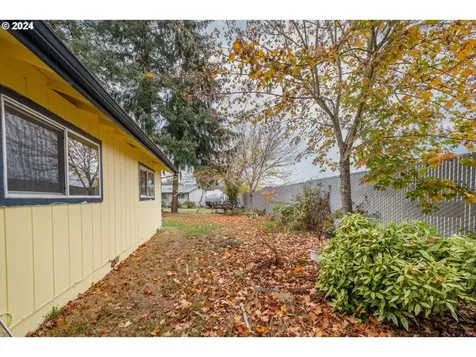 303 Trillium Place Lebanon OR 97355