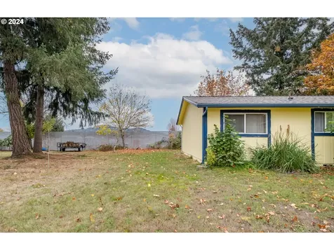 303 Trillium Place Lebanon OR 97355
