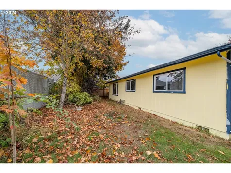 303 Trillium Place Lebanon OR 97355