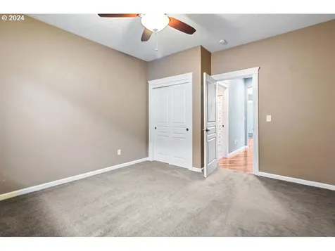 13200 NE 36th Place Vancouver WA 98686