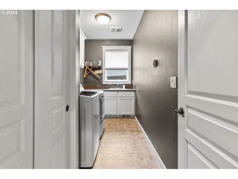 13200 NE 36th Place Vancouver WA 98686