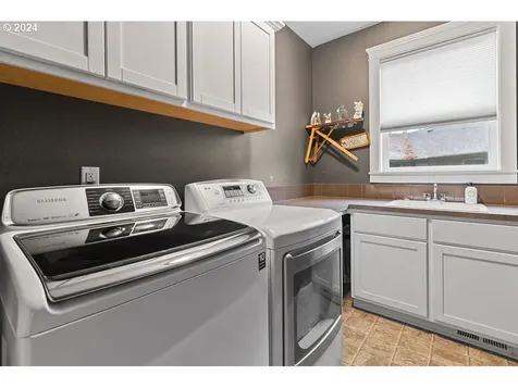 13200 NE 36th Place Vancouver WA 98686