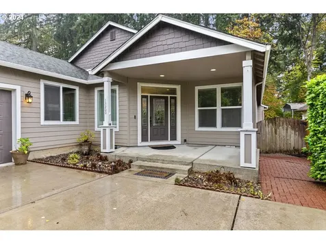 13200 NE 36th Place Vancouver WA 98686