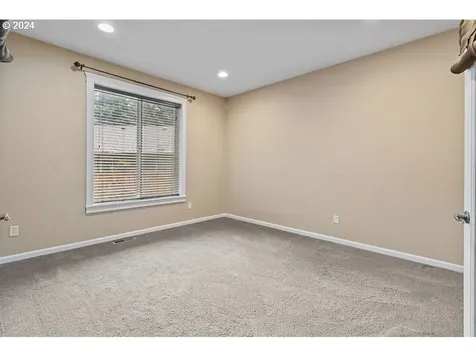13200 NE 36th Place Vancouver WA 98686
