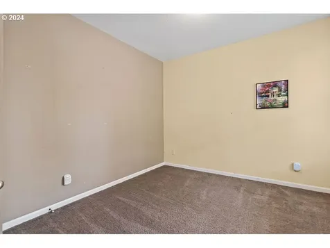 13200 NE 36th Place Vancouver WA 98686