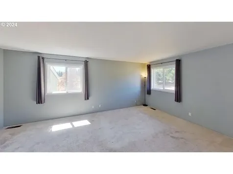 252 Lupine Lane Roseburg OR 97471
