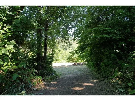 252 Lupine Lane Roseburg OR 97471