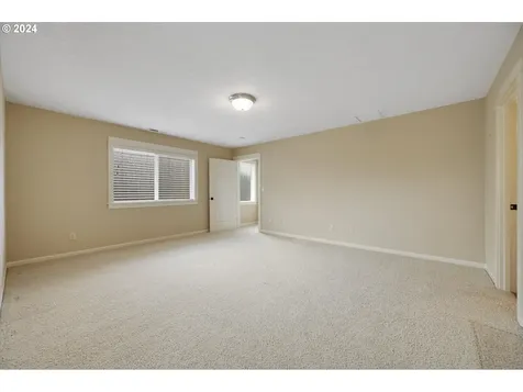 2078 Se Rhododendron Avenue Dallas OR 97338