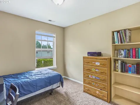 16159 Se Blooming Lane Clackamas OR 97015