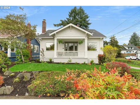 6304 N Curtis Avenue Portland OR 97217