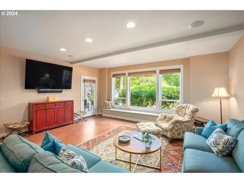 24180 Sw Gage Road Wilsonville OR 97070
