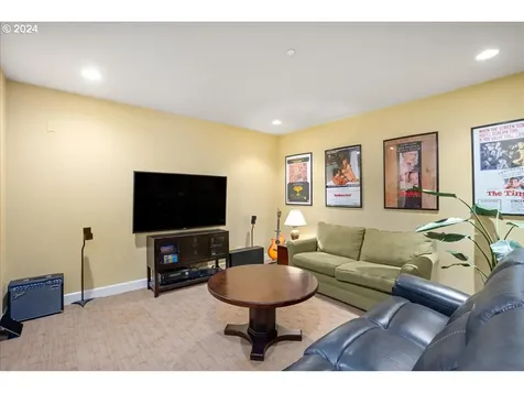 24180 Sw Gage Road Wilsonville OR 97070