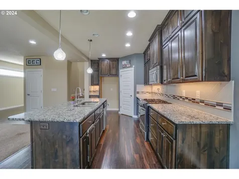 6003 Ne 57th Avenue Vancouver WA 98661