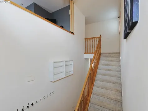 5582 L Street Washougal WA 98671